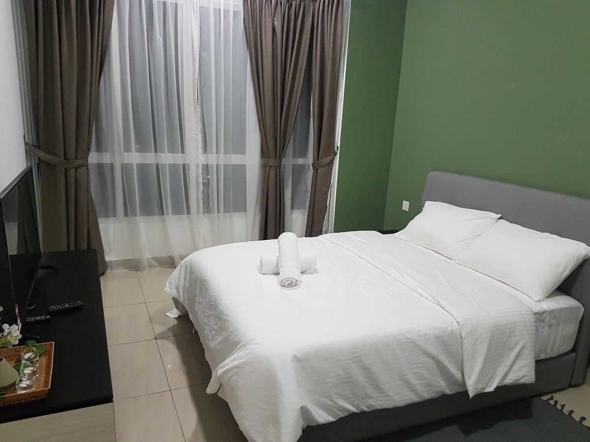 The Pinnacle Tower Johor Bahru Extérieur photo