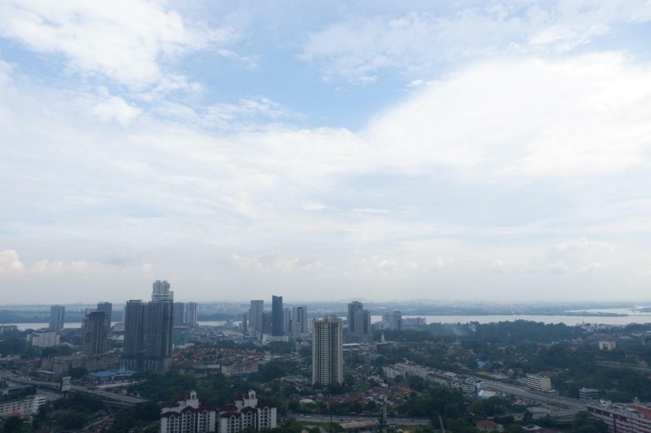 The Pinnacle Tower Johor Bahru Extérieur photo